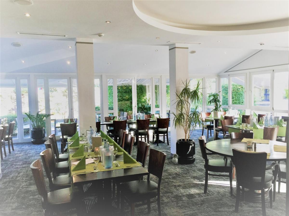 וולדורף Hotel Ambiente Walldorf מראה חיצוני תמונה