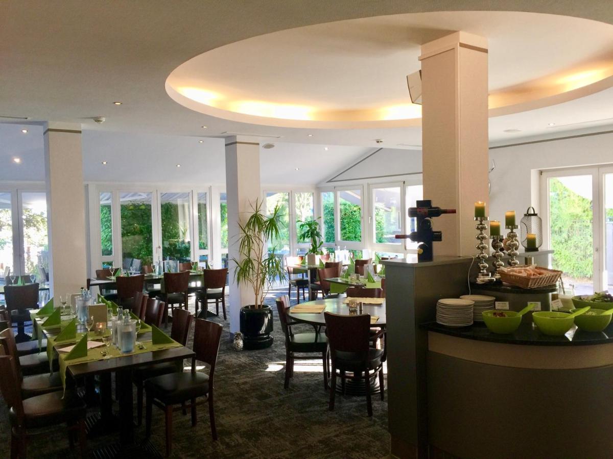 וולדורף Hotel Ambiente Walldorf מראה חיצוני תמונה